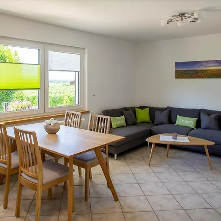 Apartment Winzerhof Henkenberg